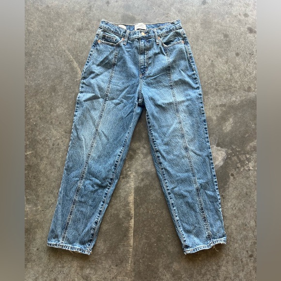 high waisted mom jeans - Picture 1 of 4